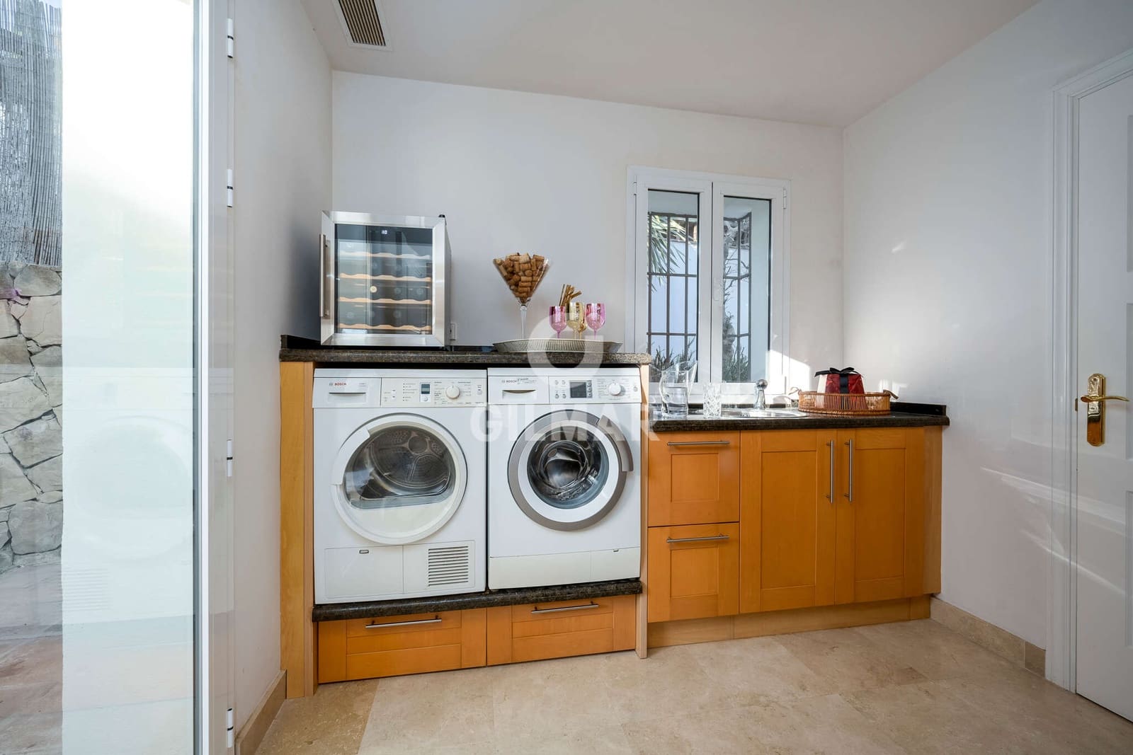 6 soverom Villa til salgs i Marbella med svømmebasseng garasje - € 4 000 000 (Ref: 9229128)