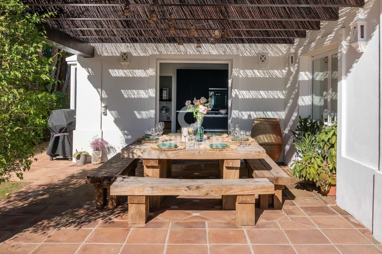 6 soverom Villa til salgs i Marbella med svømmebasseng garasje - € 4 000 000 (Ref: 9229128)