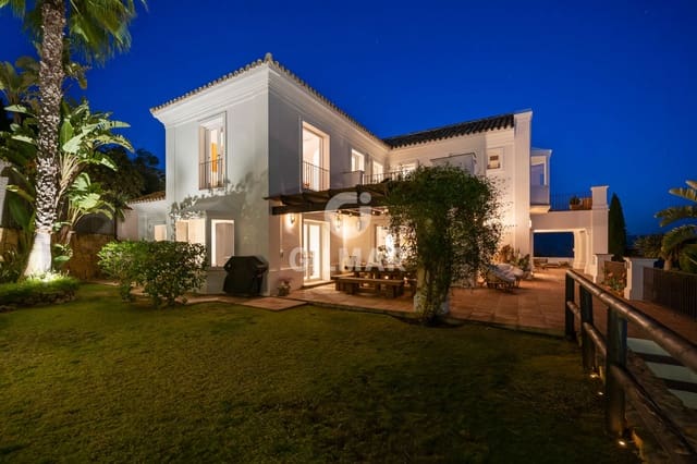 6 soverom Villa til salgs i Alto de los Monteros, Marbella med svømmebasseng garasje - € 4 000 000 (Ref: 9229128)