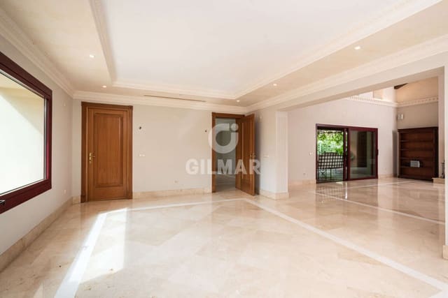 5 bedroom Villa for sale in Sierra Blanca, Marbella with pool garage - € 4,900,000 (Ref: 9229129)