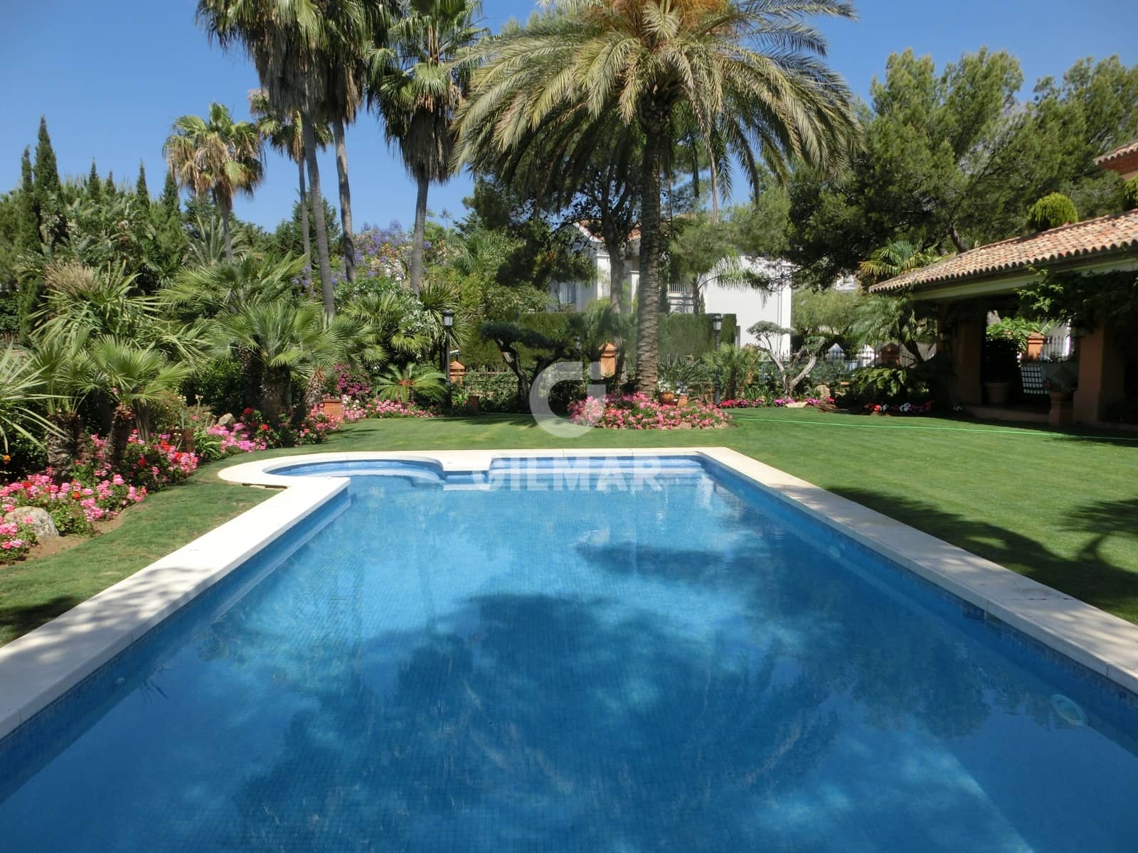 Chalet de 5 habitaciones en Marbella en venta con piscina garaje - 4.900.000 € (Ref: 9229129)