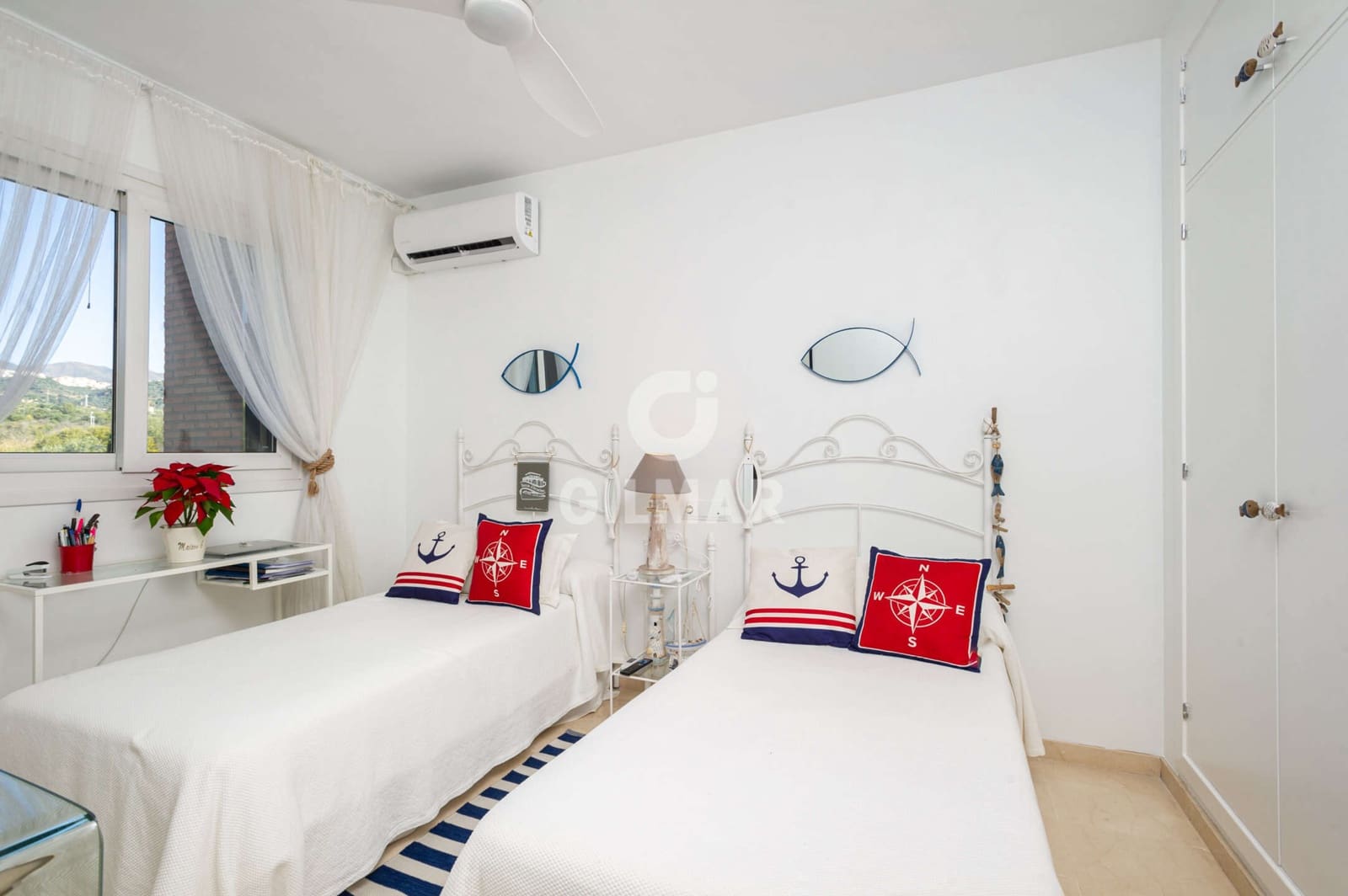 5 soverom Rekkehus til salgs i Marbella med svømmebasseng garasje - € 1 250 000 (Ref: 9229130)