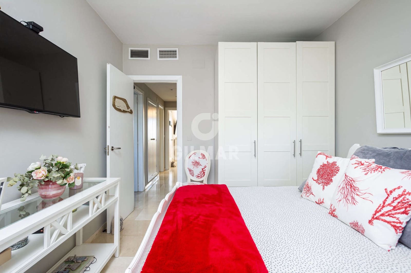 5 soverom Rekkehus til salgs i Marbella med svømmebasseng garasje - € 1 250 000 (Ref: 9229130)