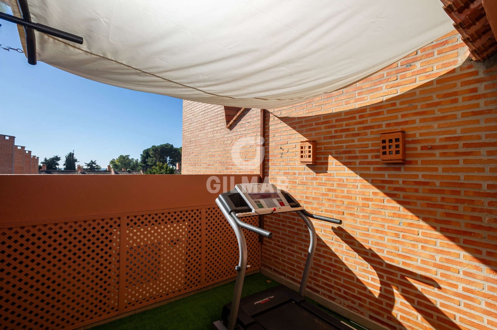 5 soverom Rekkehus til salgs i Marbella med svømmebasseng garasje - € 1 250 000 (Ref: 9229130)