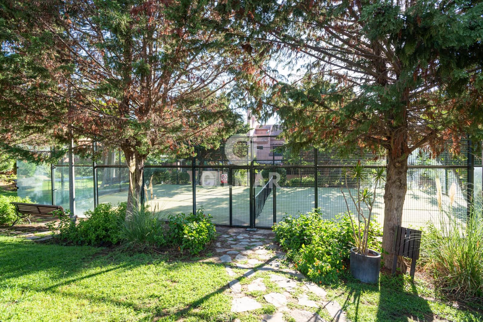 5 soverom Rekkehus til salgs i Marbella med svømmebasseng garasje - € 1 250 000 (Ref: 9229130)