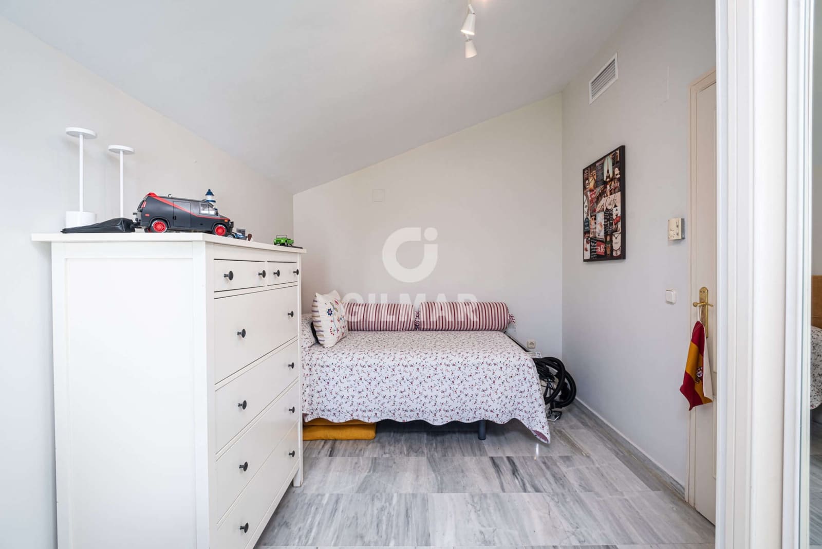 5 soverom Penthouse til salgs i Golden Mile med svømmebasseng garasje - € 2 350 000 (Ref: 9229135)