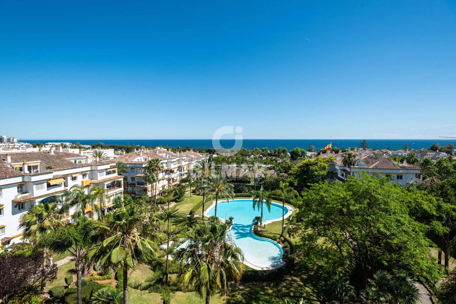 5 soverom Penthouse til salgs i Golden Mile med svømmebasseng garasje - € 2 350 000 (Ref: 9229135)