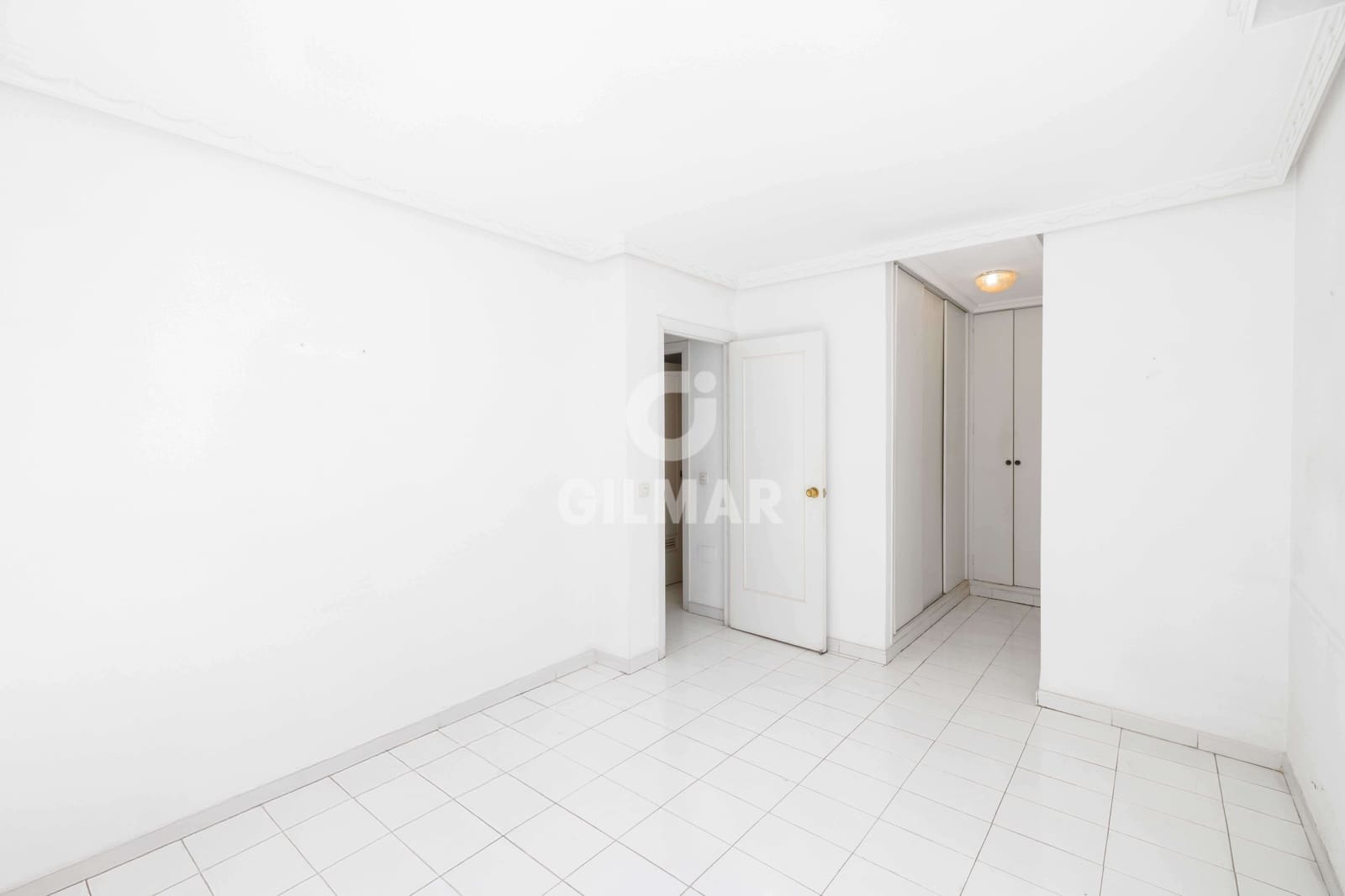 3 soverom Rekkehus til salgs i Marbella med garasje - € 420 000 (Ref: 9229136)