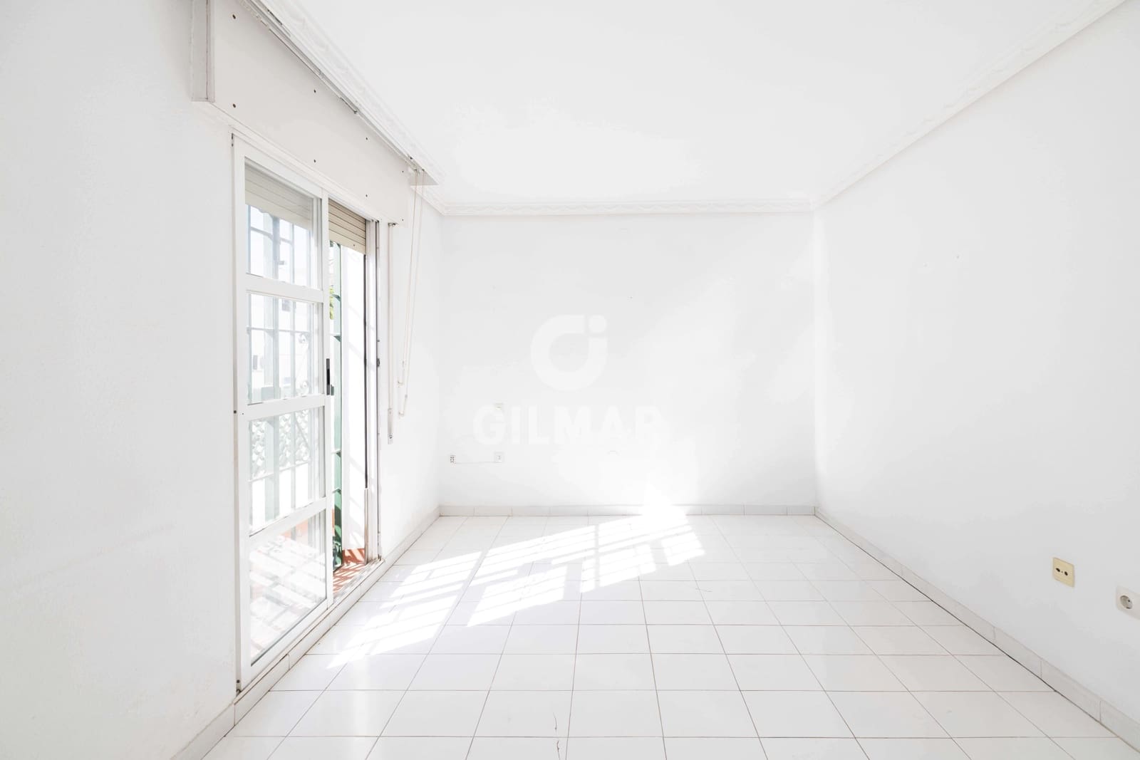 3 soverom Rekkehus til salgs i Marbella med garasje - € 420 000 (Ref: 9229136)