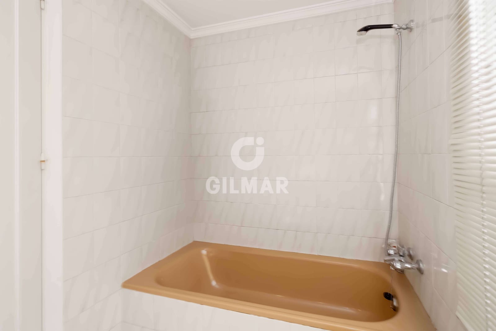 3 soverom Rekkehus til salgs i Marbella med garasje - € 420 000 (Ref: 9229136)