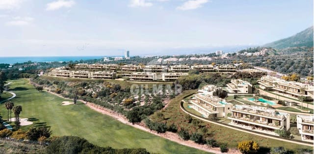 4 soveværelse Lejlighed til salg i Las Chapas, Marbella med swimmingpool garage - € 1.400.000 (Ref: 9229137)