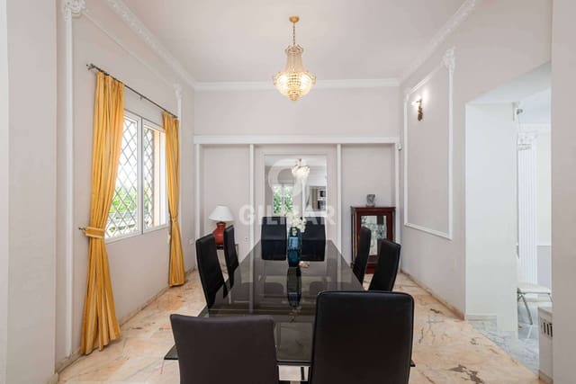 10 sypialnia Willa na sprzedaż w La Reserva, Marbella z basenem garażem - 2 000 000 € (Ref: 9229141)