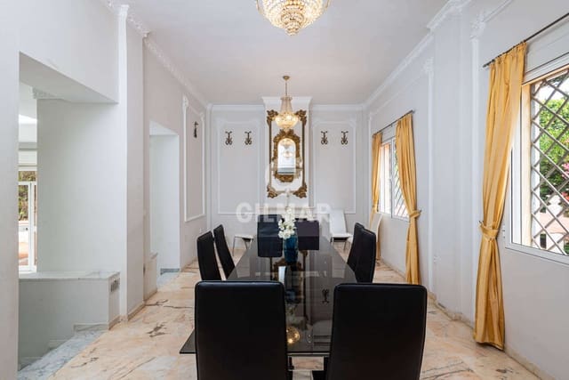 10 sypialnia Willa na sprzedaż w La Reserva, Marbella z basenem garażem - 2 000 000 € (Ref: 9229141)