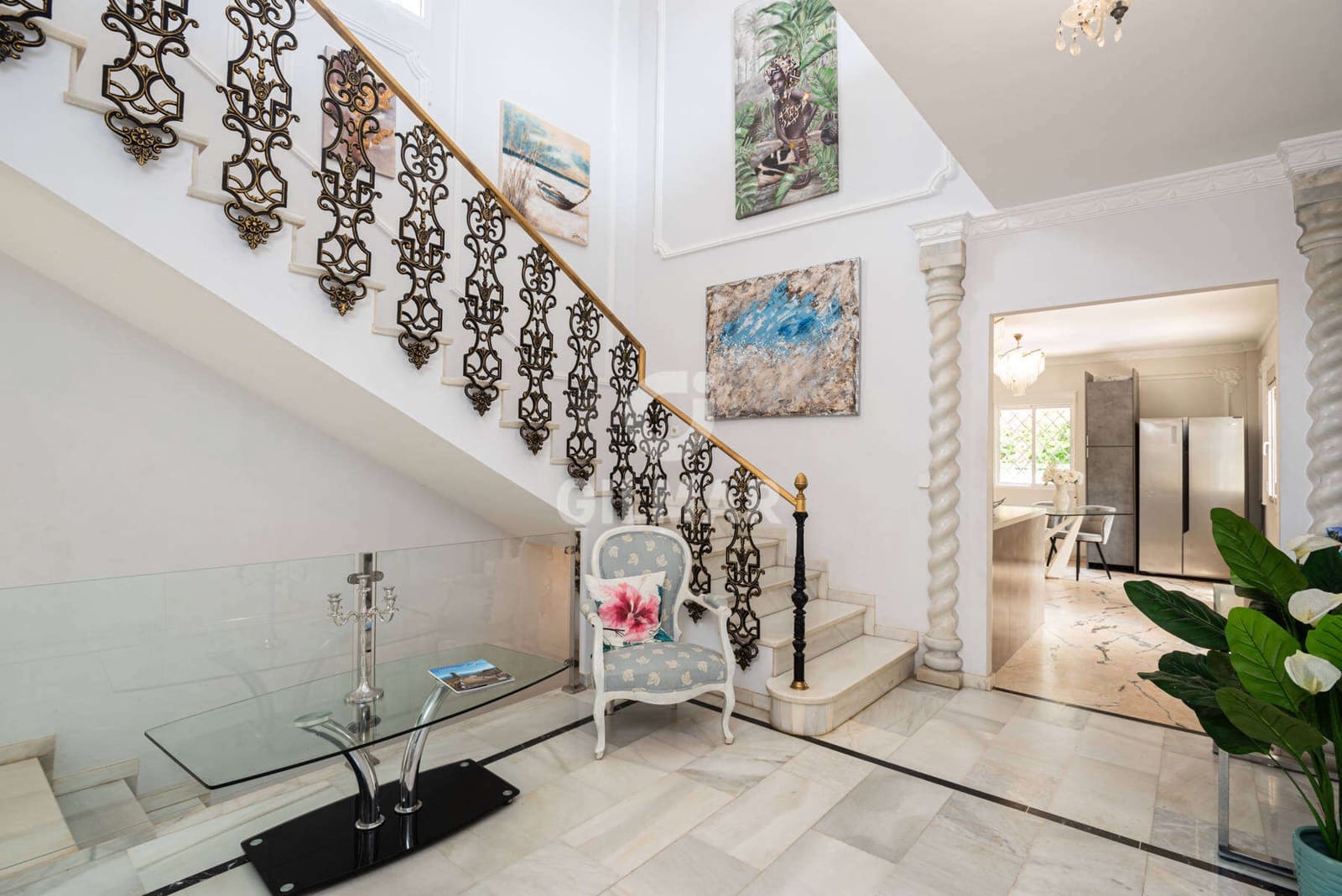 10 soveværelse Villa til salg i Marbella med swimmingpool garage - € 2.000.000 (Ref: 9229141)