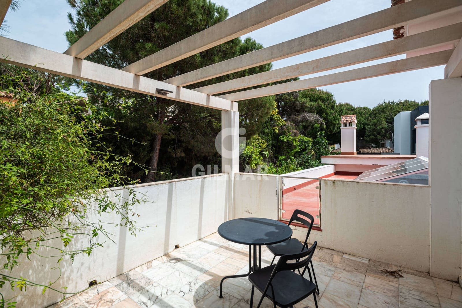 10 soveværelse Villa til salg i Marbella med swimmingpool garage - € 2.000.000 (Ref: 9229141)