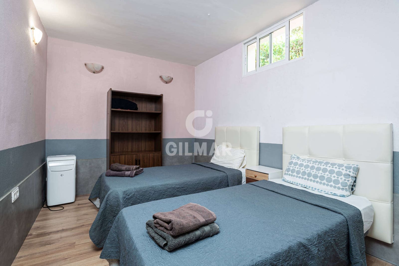 10 soveværelse Villa til salg i Marbella med swimmingpool garage - € 2.000.000 (Ref: 9229141)