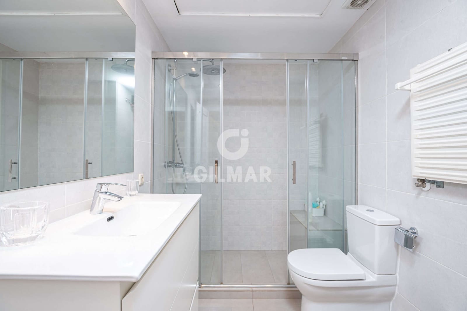 5 soveværelse Rækkehus til salg i Marbella med swimmingpool garage - € 1.490.000 (Ref: 9229142)