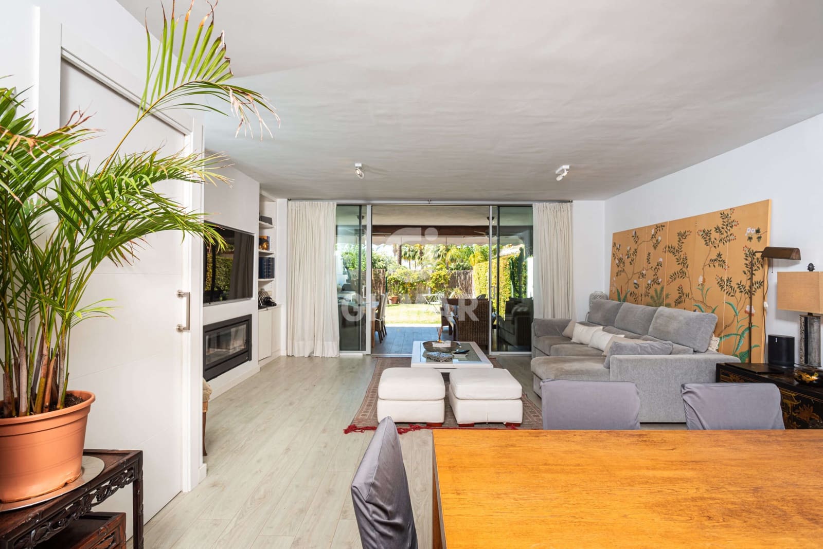 5 soveværelse Rækkehus til salg i Marbella med swimmingpool garage - € 1.490.000 (Ref: 9229142)