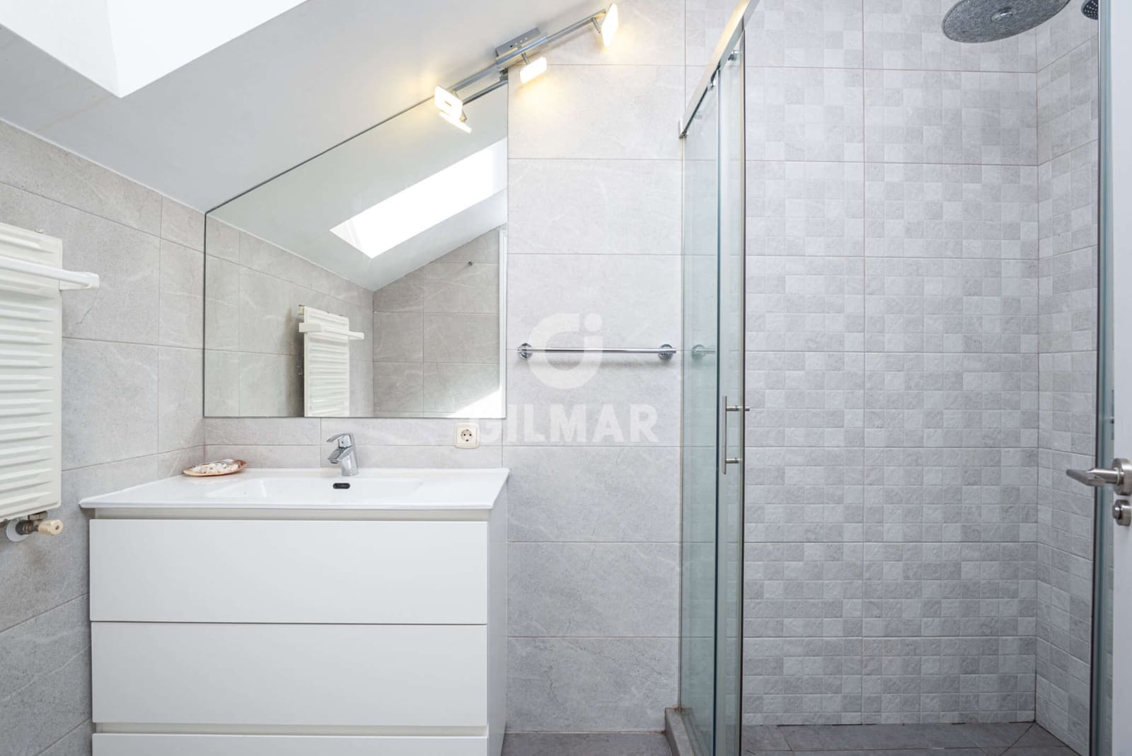 5 soveværelse Rækkehus til salg i Marbella med swimmingpool garage - € 1.490.000 (Ref: 9229142)