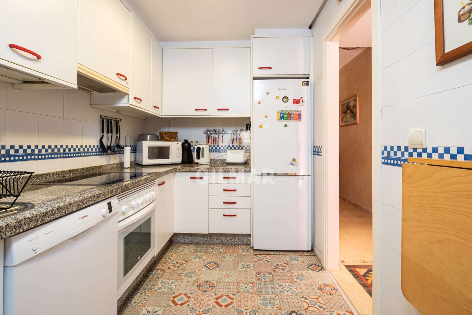 2 soverom Leilighet til salgs i Marbella med svømmebasseng garasje - € 490 000 (Ref: 9229143)