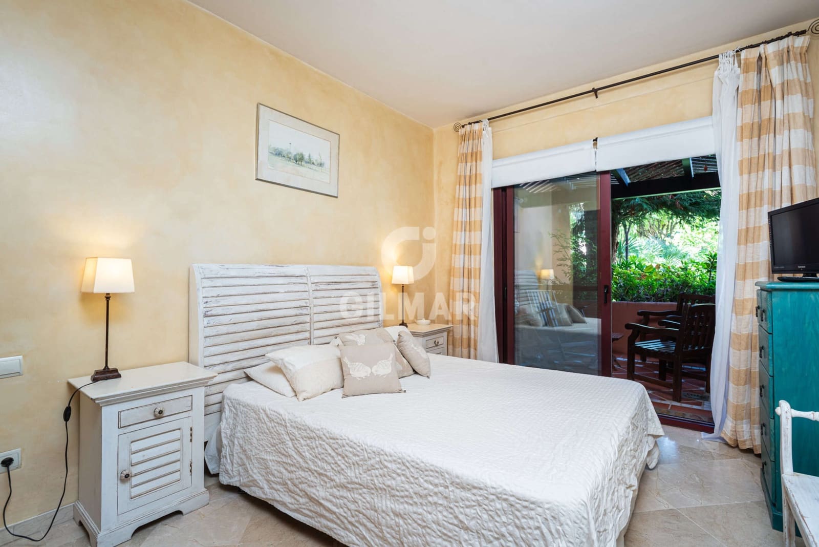 2 soverom Leilighet til salgs i Marbella med svømmebasseng garasje - € 490 000 (Ref: 9229143)