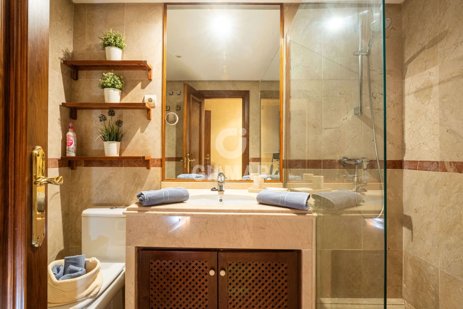 2 soverom Leilighet til salgs i Marbella med svømmebasseng garasje - € 490 000 (Ref: 9229143)