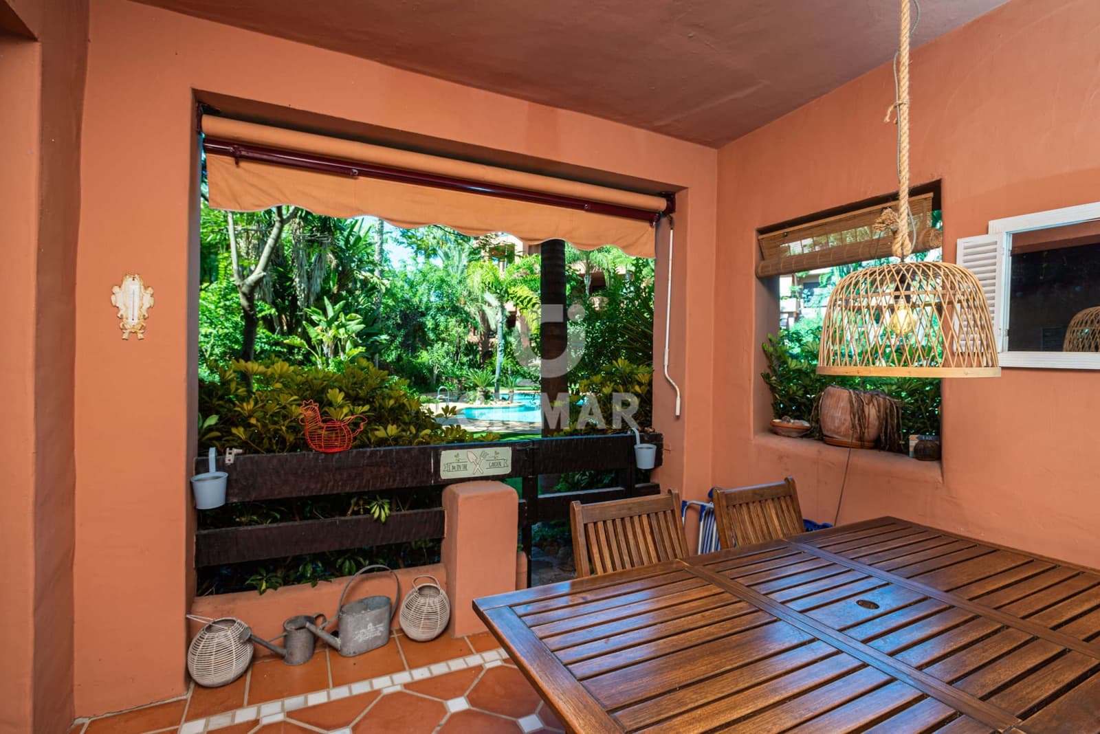 2 soverom Leilighet til salgs i Marbella med svømmebasseng garasje - € 490 000 (Ref: 9229143)