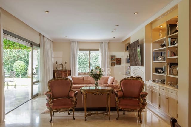 6 soverom Villa til salgs i Alicate, Marbella med svømmebasseng garasje - € 3 900 000 (Ref: 9229144)