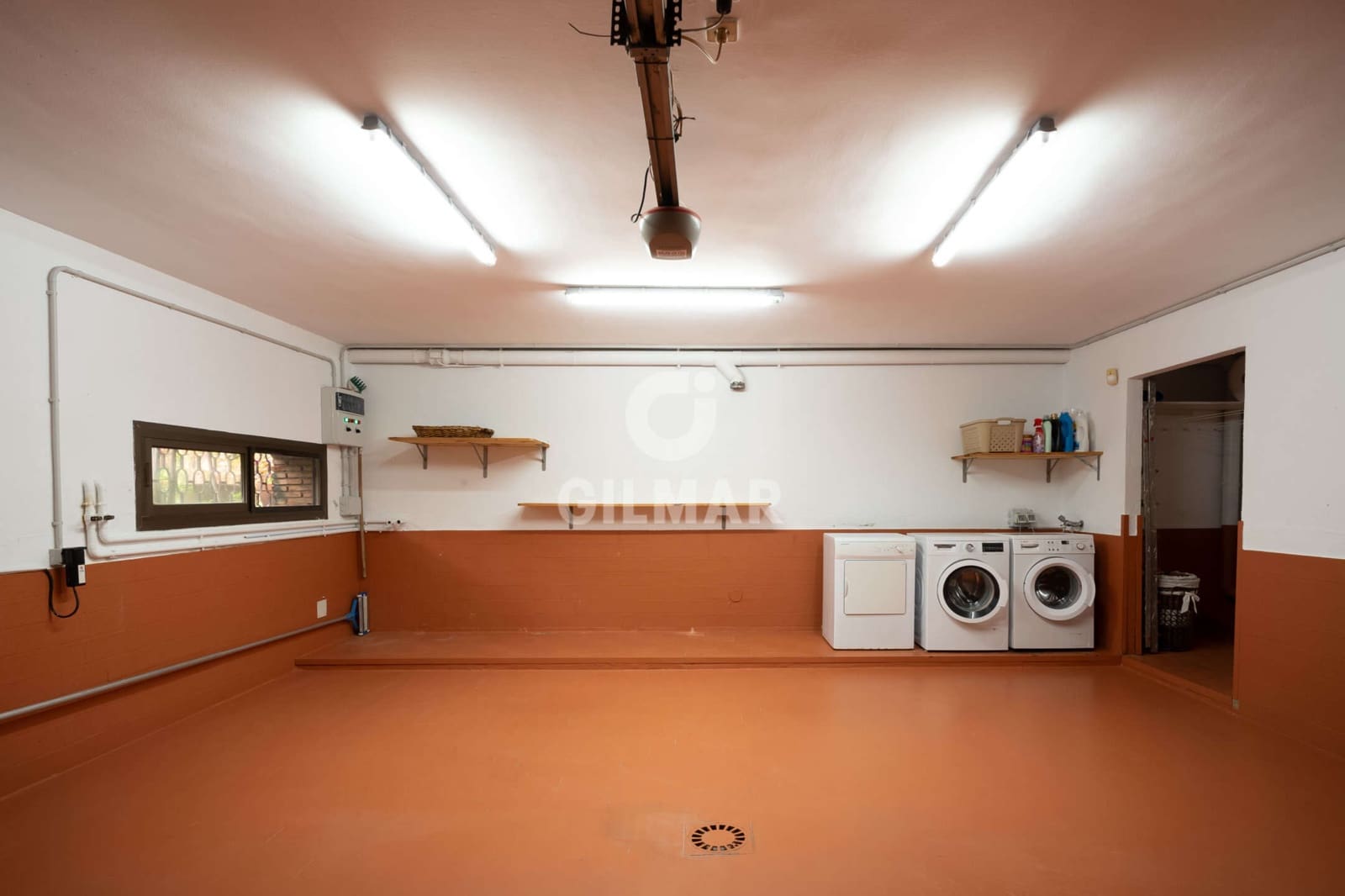 6 soverom Villa til salgs i Marbella med svømmebasseng garasje - € 3 900 000 (Ref: 9229144)