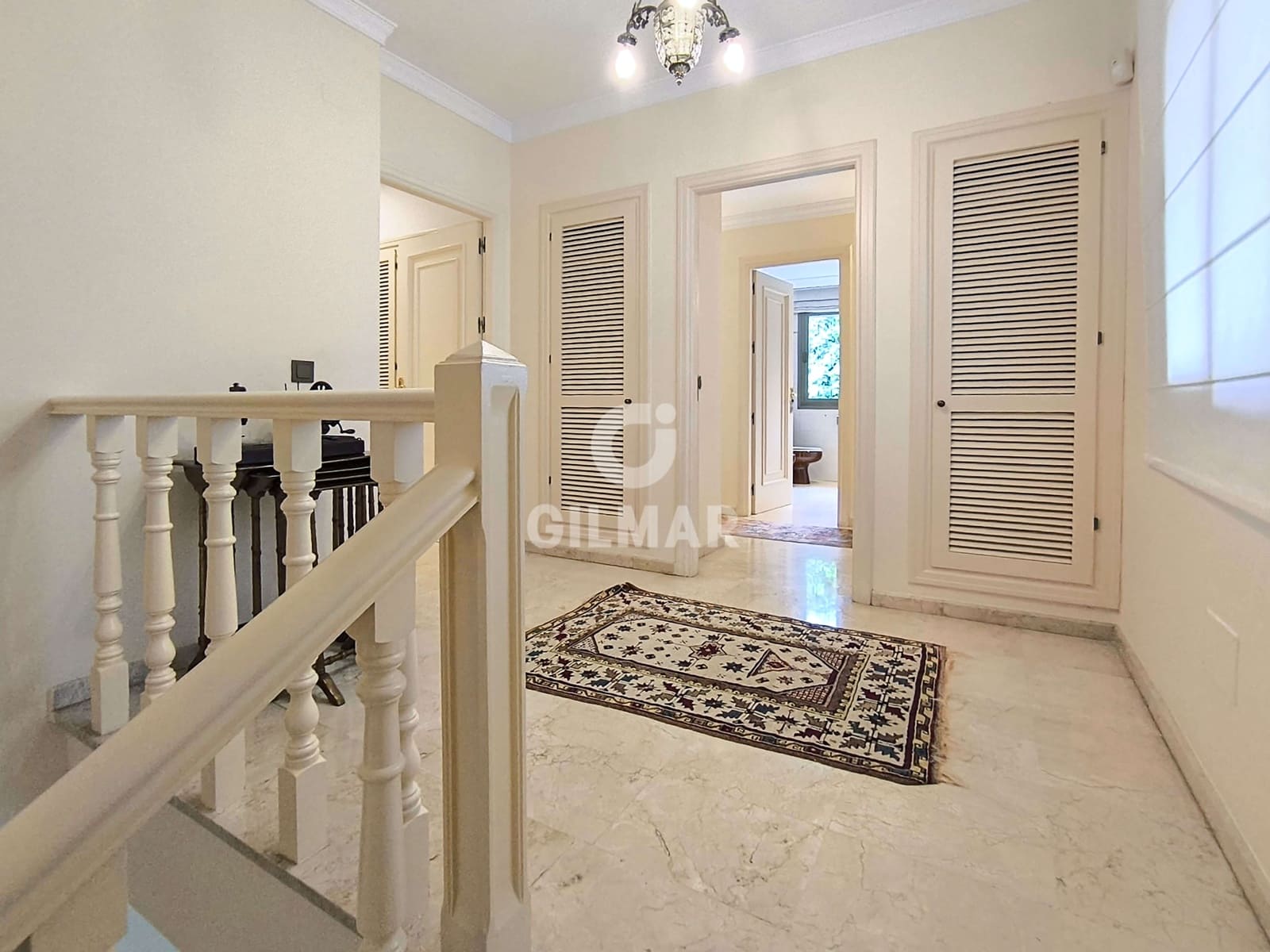 6 soverom Villa til salgs i Marbella med svømmebasseng garasje - € 3 900 000 (Ref: 9229144)