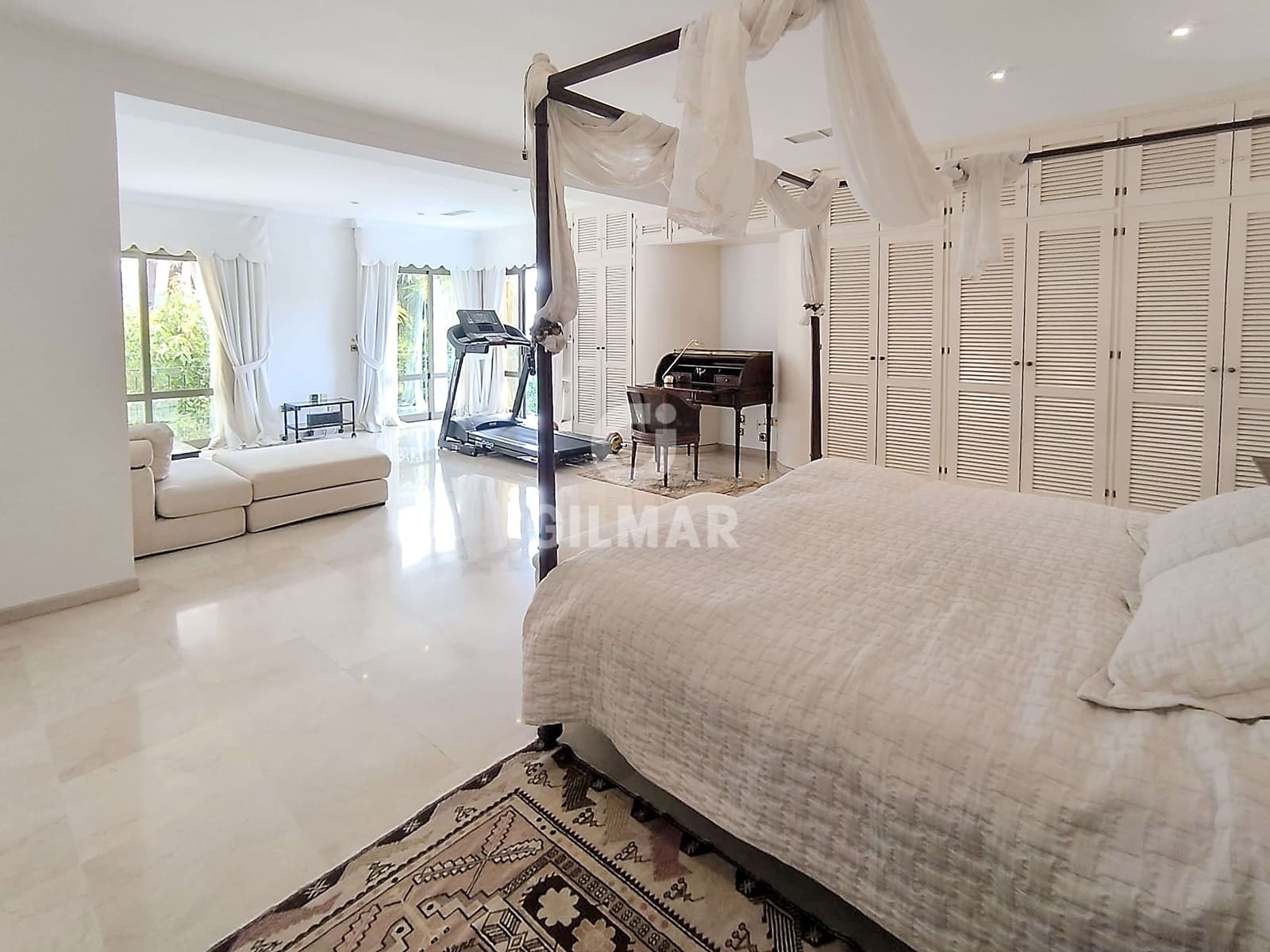 6 soverom Villa til salgs i Marbella med svømmebasseng garasje - € 3 900 000 (Ref: 9229144)