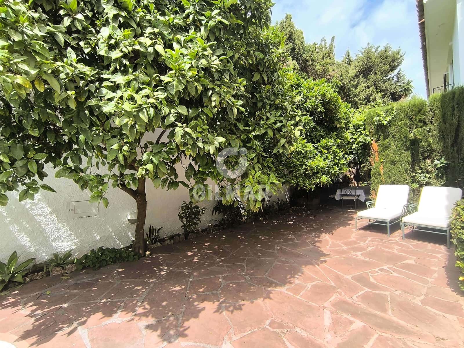 6 soverom Villa til salgs i Marbella med svømmebasseng garasje - € 3 900 000 (Ref: 9229144)