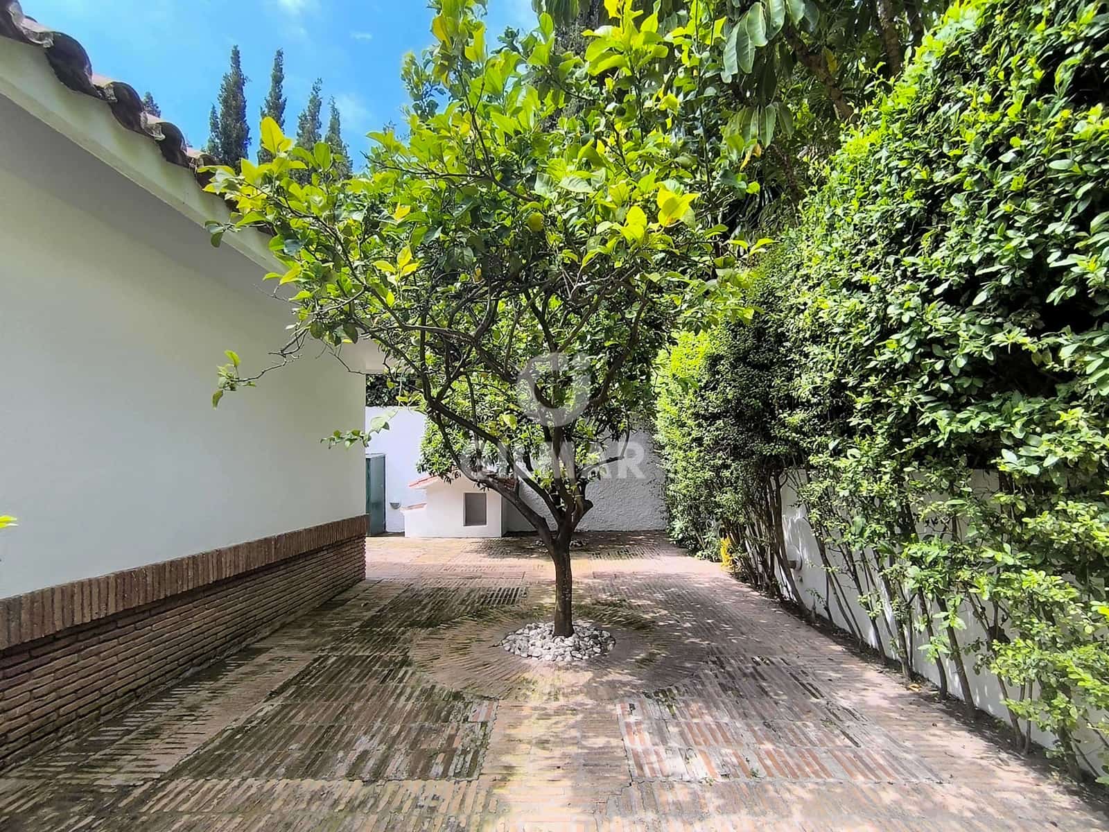 6 soverom Villa til salgs i Marbella med svømmebasseng garasje - € 3 900 000 (Ref: 9229144)