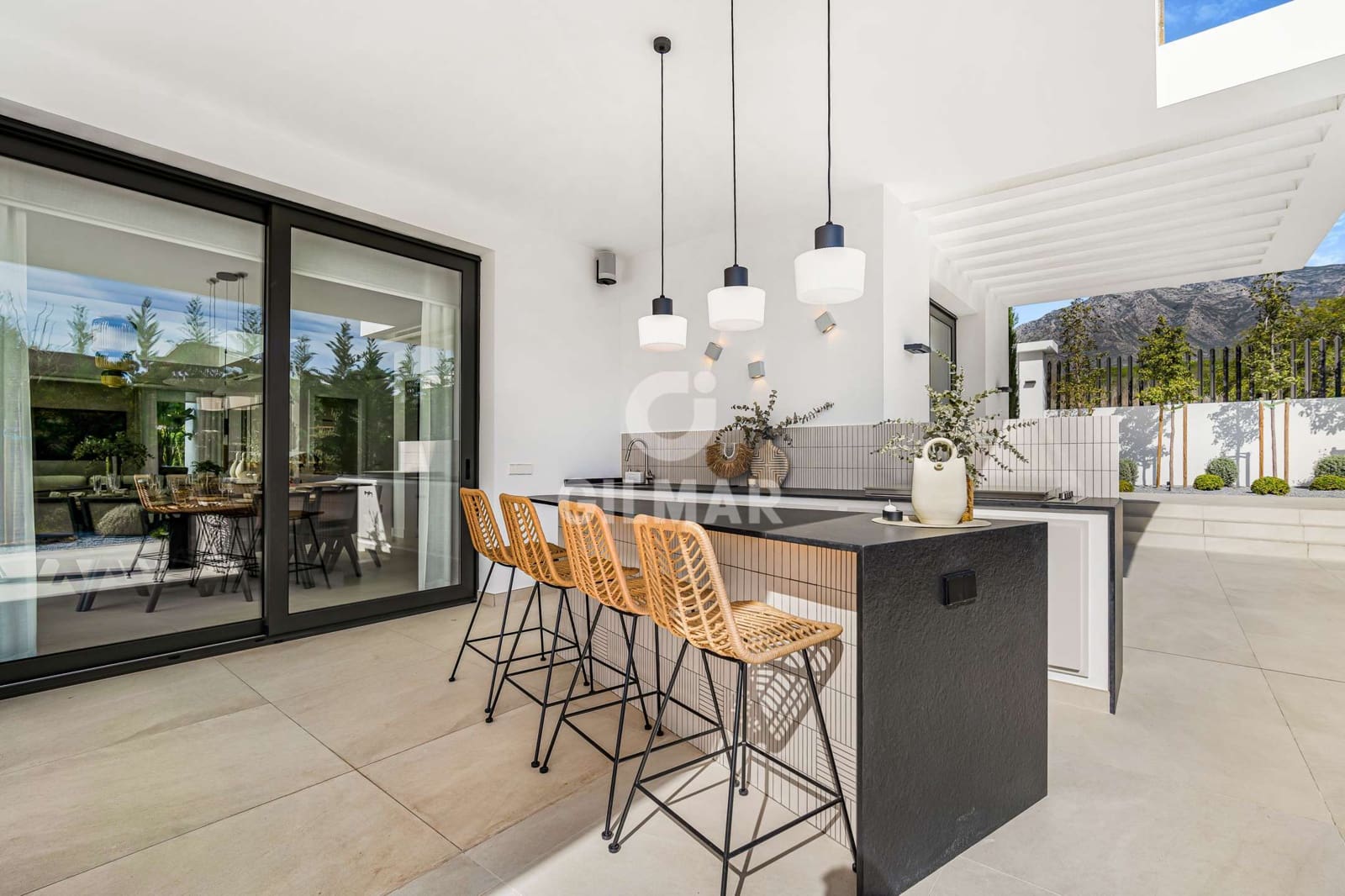 6 soverom Villa til salgs i Marbella med svømmebasseng garasje - € 5 900 000 (Ref: 9229145)