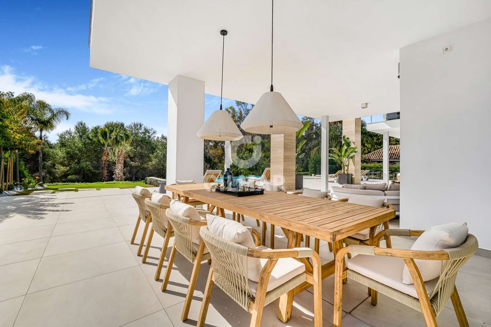 6 soverom Villa til salgs i Marbella med svømmebasseng garasje - € 5 900 000 (Ref: 9229145)