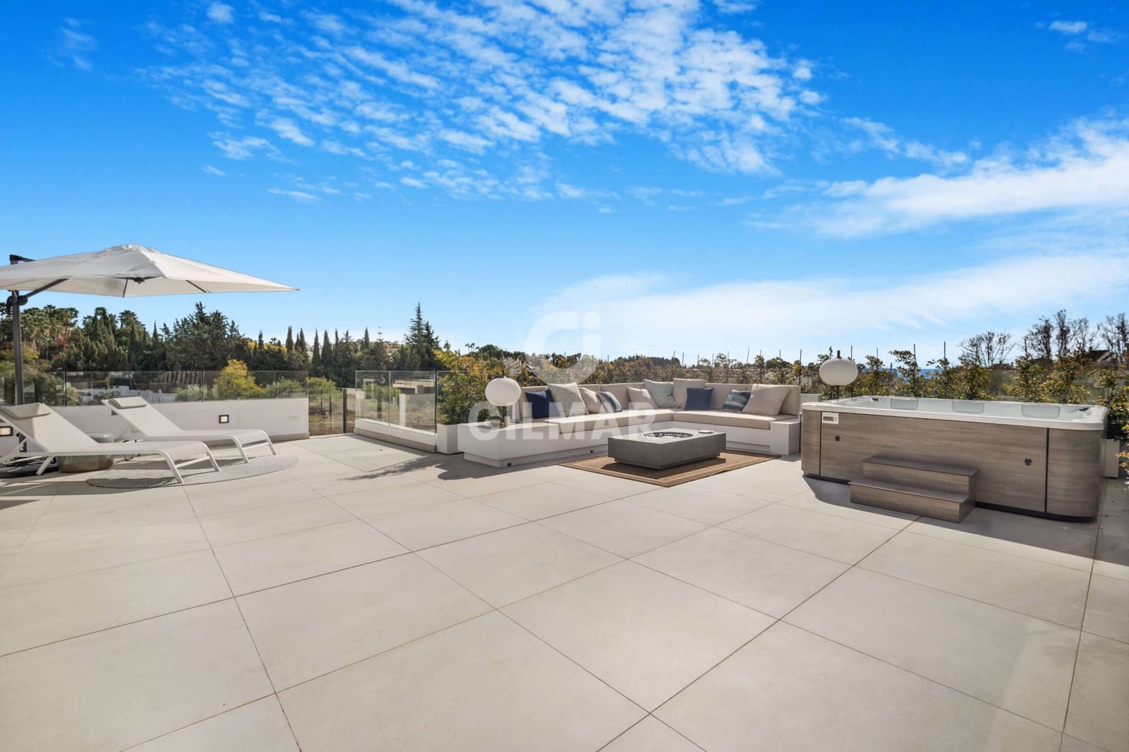 6 soverom Villa til salgs i Marbella med svømmebasseng garasje - € 5 900 000 (Ref: 9229145)