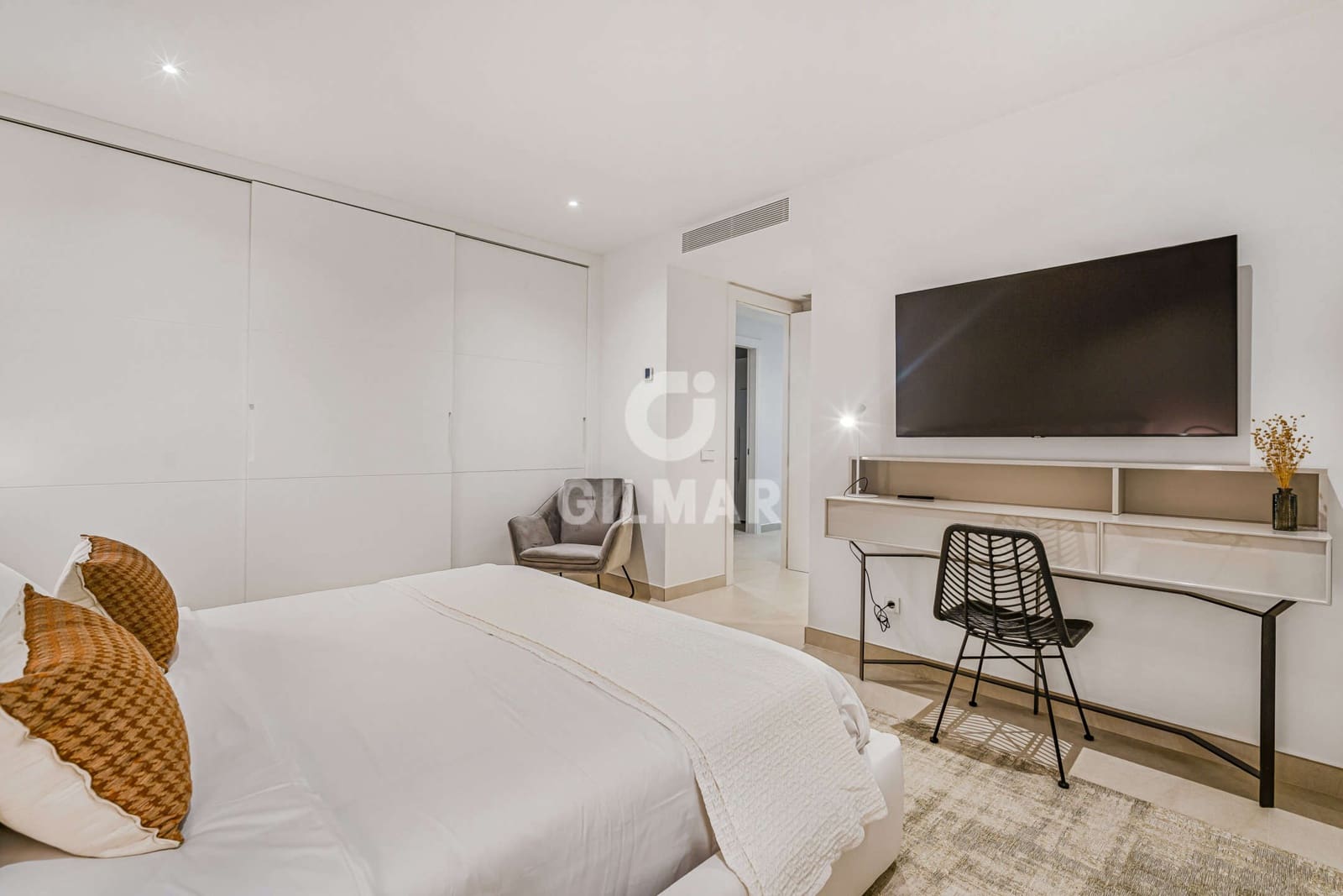 6 soverom Villa til salgs i Marbella med svømmebasseng garasje - € 5 900 000 (Ref: 9229145)