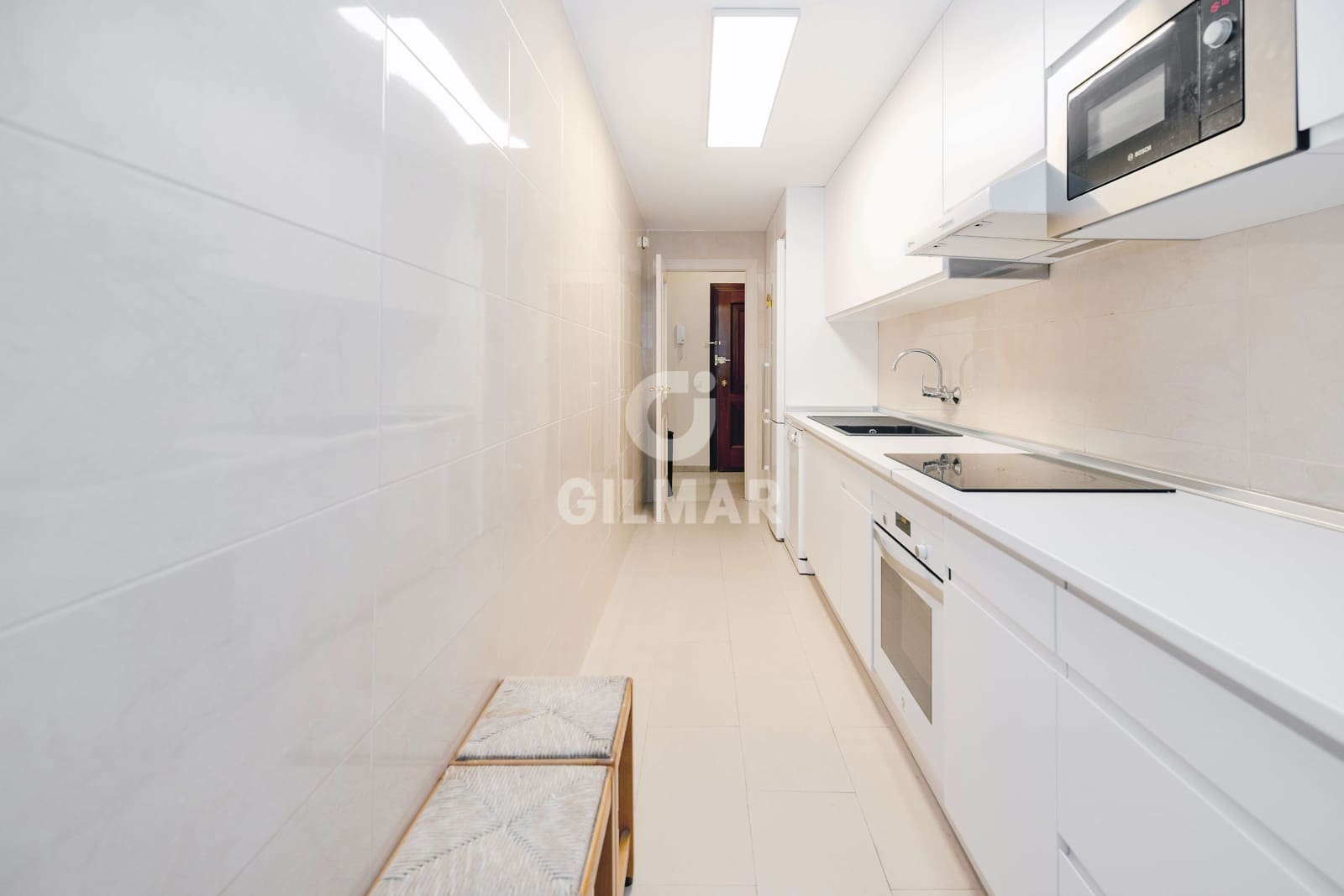 2 sovrum Lägenhet till salu i Marbella med pool garage - 470 000 € (Ref: 9231745)