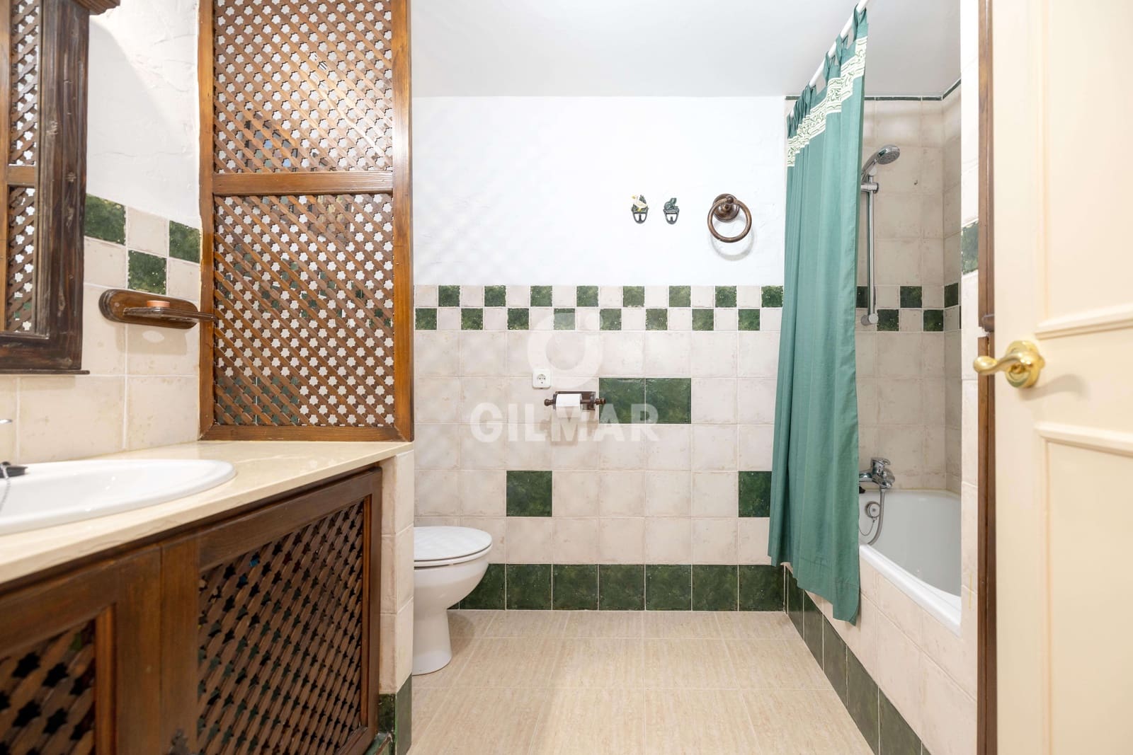 2 sovrum Lägenhet till salu i Marbella med pool garage - 470 000 € (Ref: 9231745)