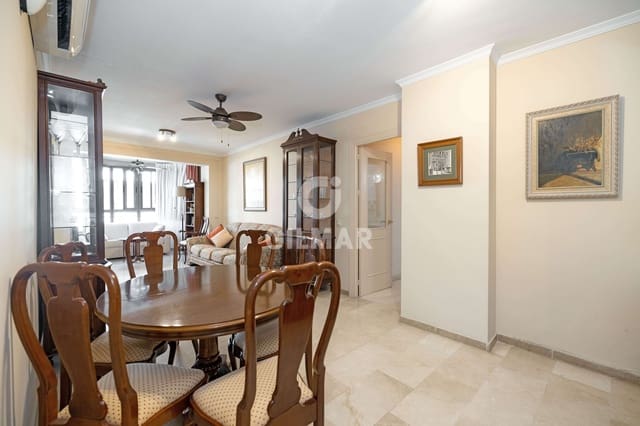 2 sovrum Lägenhet till salu i Marbella Centro, Marbella med pool garage - 470 000 € (Ref: 9231745)