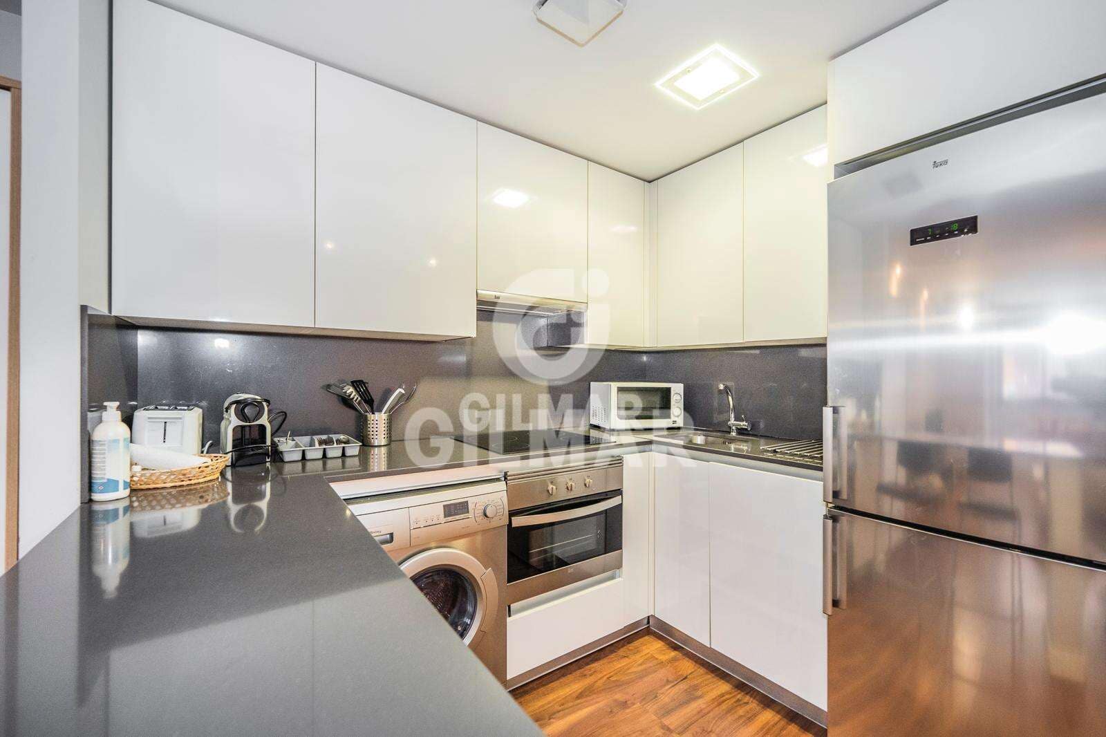 1 soverom Leilighet til salgs i Madrid by med garasje - € 599 000 (Ref: 9234053)