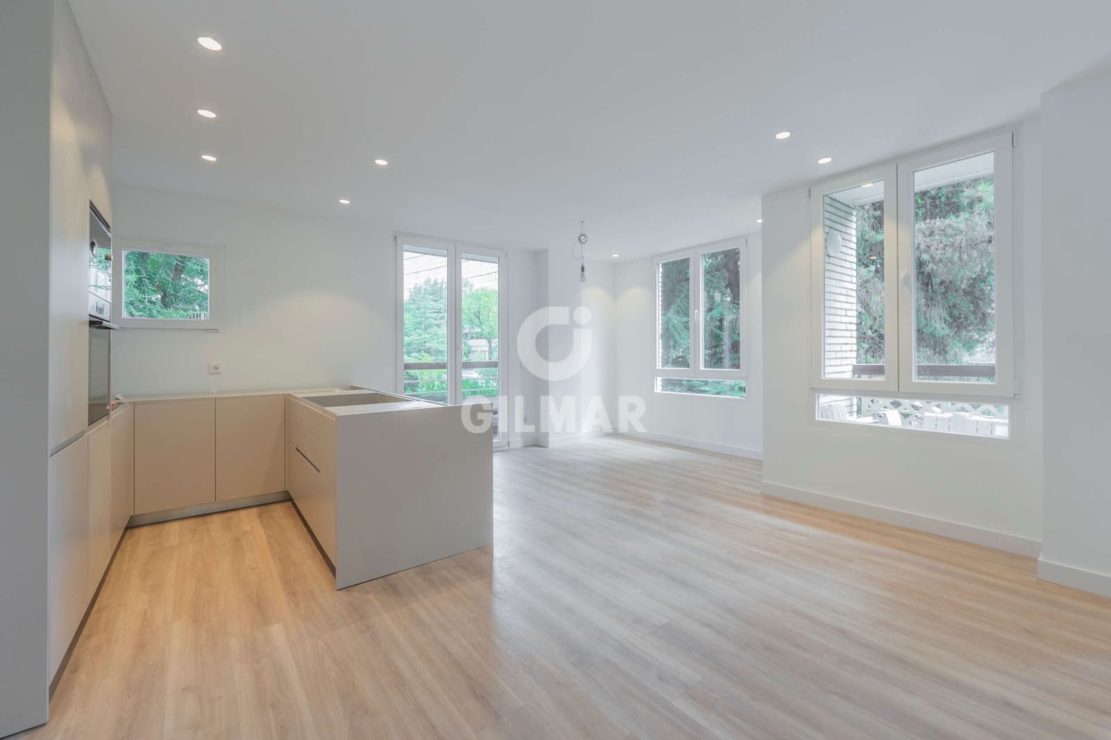 3 soveværelse Lejlighed til salg i Madrid by med garage - € 1.130.000 (Ref: 9234056)