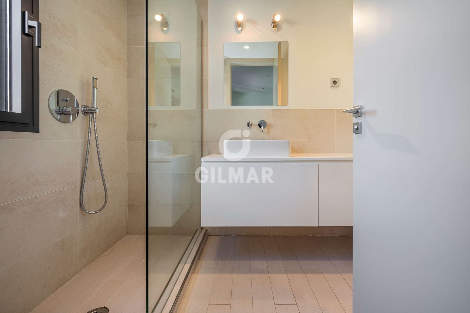 5 soverom Villa til salgs i Madrid by med svømmebasseng - € 6 600 000 (Ref: 9234057)