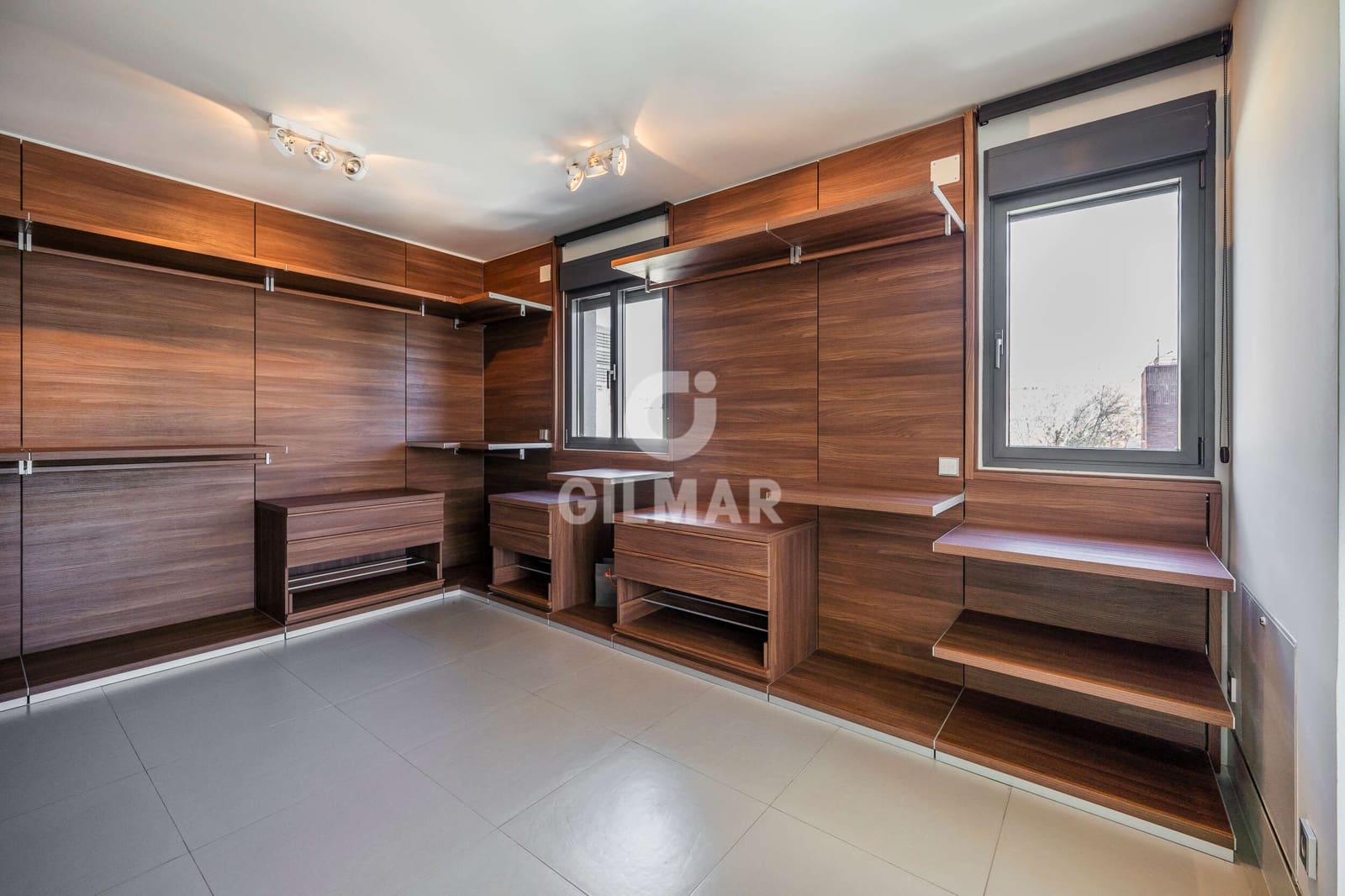 5 soverom Villa til salgs i Madrid by med svømmebasseng - € 6 600 000 (Ref: 9234057)