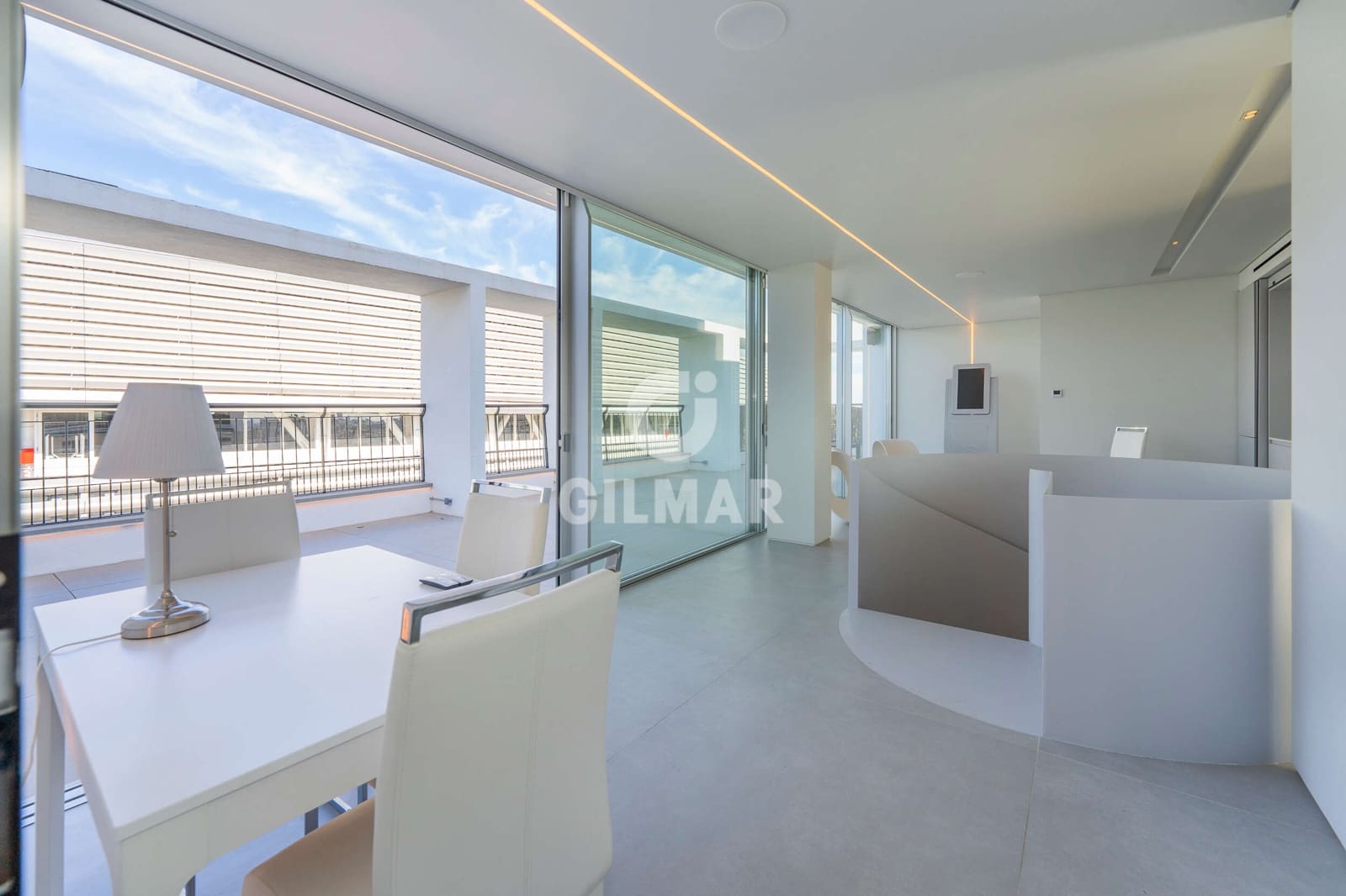 3 soveværelse Penthouse til salg i Madrid by med swimmingpool garage - € 5.900.000 (Ref: 9234058)