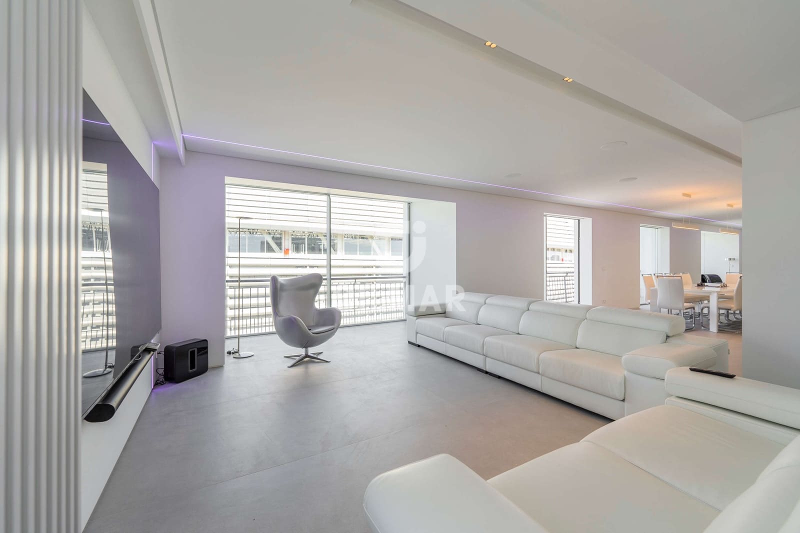 3 soveværelse Penthouse til salg i Madrid by med swimmingpool garage - € 5.900.000 (Ref: 9234058)