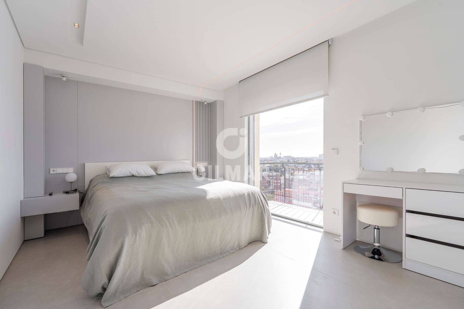 3 soveværelse Penthouse til salg i Madrid by med swimmingpool garage - € 5.900.000 (Ref: 9234058)