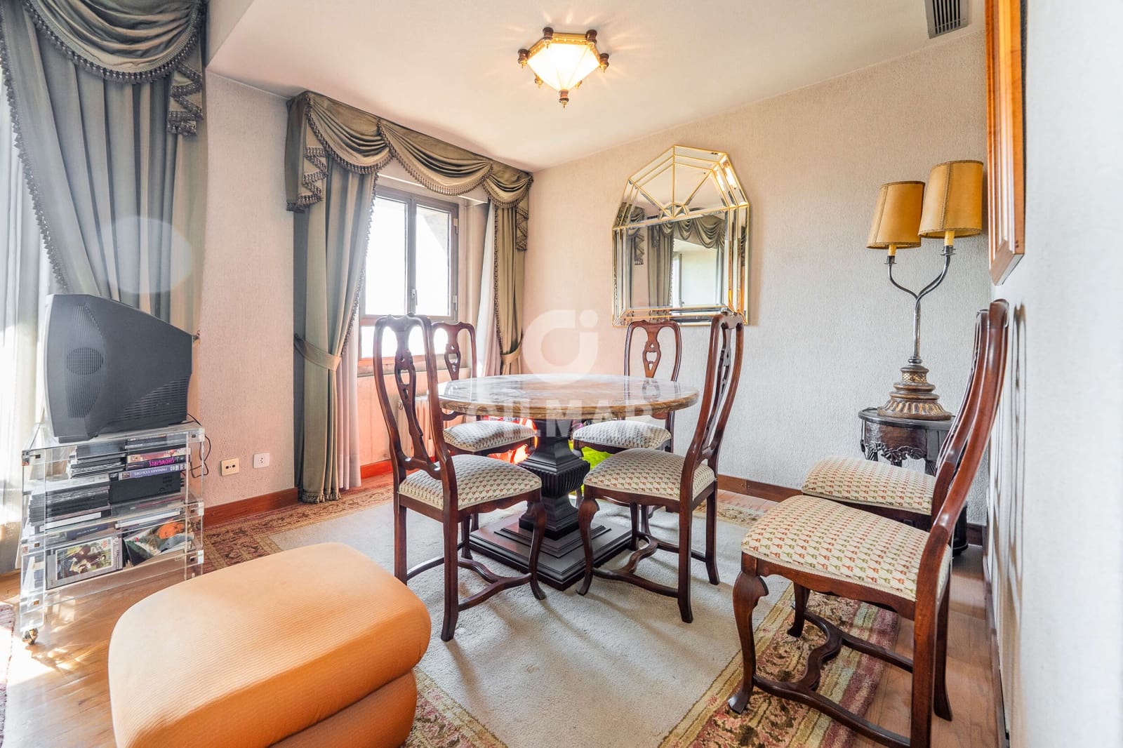 3 soveværelse Lejlighed til salg i Madrid by med garage - € 1.300.000 (Ref: 9234059)