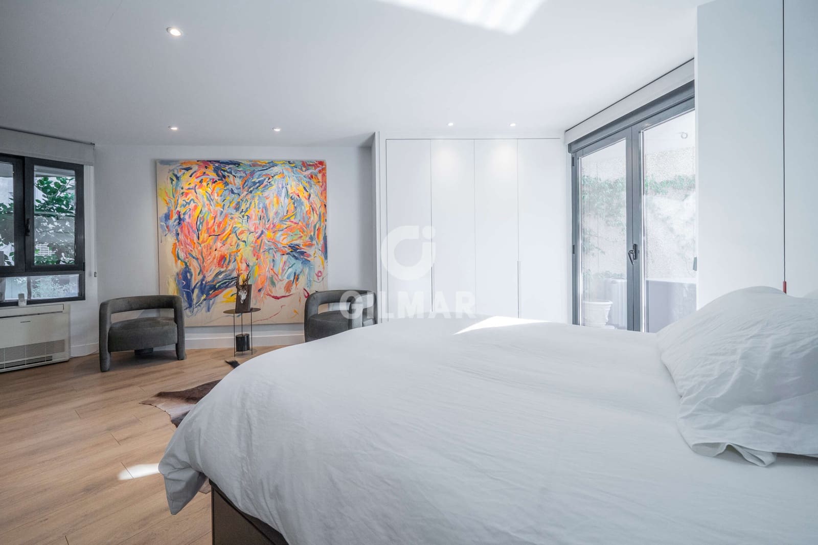 1 soverom Leilighet til salgs i Madrid by med svømmebasseng garasje - € 1 050 000 (Ref: 9234060)