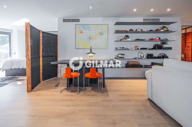 Piso de 1 habitación en Nueva España, Madrid ciudad en venta con piscina garaje - 985.000 € (Ref: 9234060)